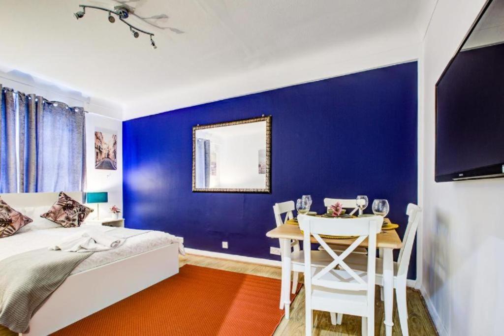 Apartament Park Lane Beautiful Family Londra
